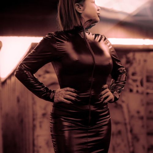 Lady Eden Black - Foto 2 von 9