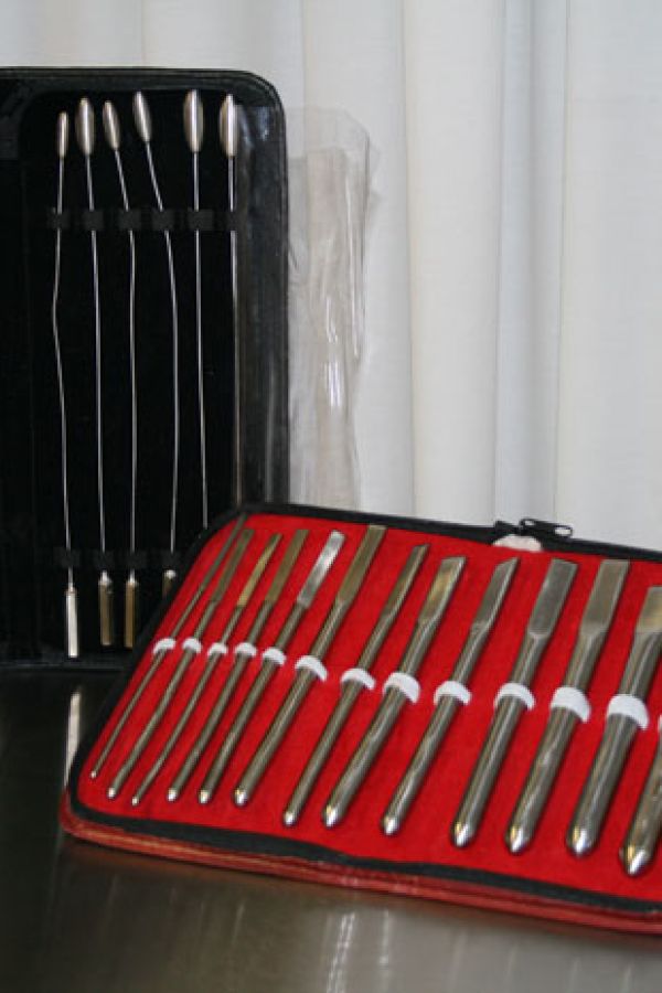 Uretha Play - House Of Bizarre Dreams Düsseldorf