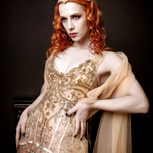 Foto 6 von 189 - Chloe Savage