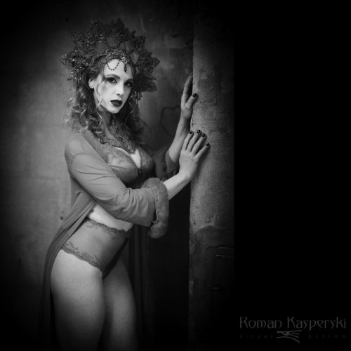 Foto 3 von 189 - Chloe Savage