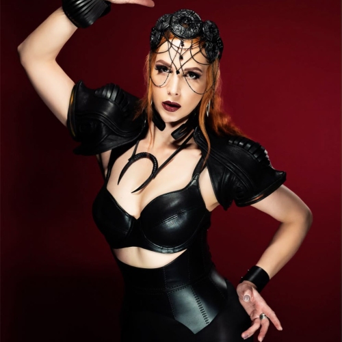 Photo 7 of 201 - Chloe Savage