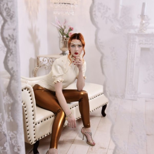 Foto 186 von 189 - Chloe Savage