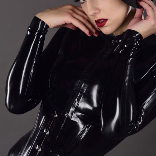 Foto 122 von 189 - Chloe Savage