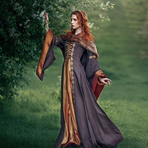 Foto 73 von 189 - Chloe Savage