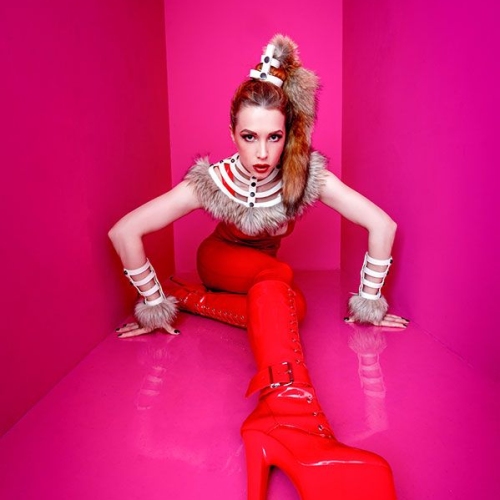 Foto 60 von 189 - Chloe Savage