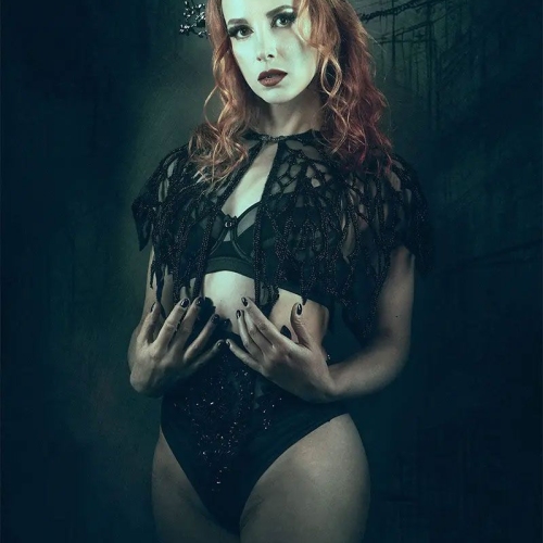 Foto 24 von 189 - Chloe Savage