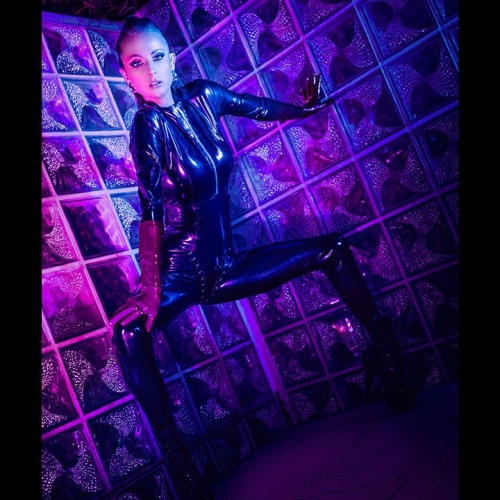 Foto 45 von 70 - Ria Rebell