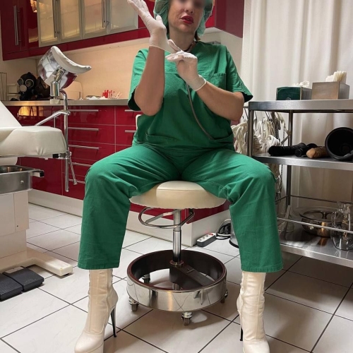 Foto 30 von 34 - Lady Eden Black