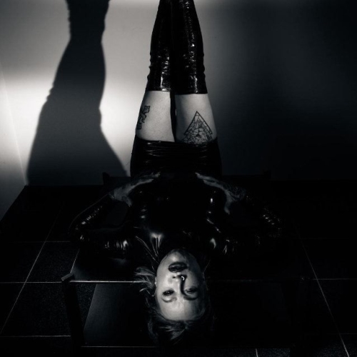 Foto 6 von 34 - Lady Eden Black