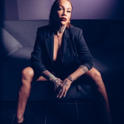 Foto 2 von 34 - Lady Eden Black