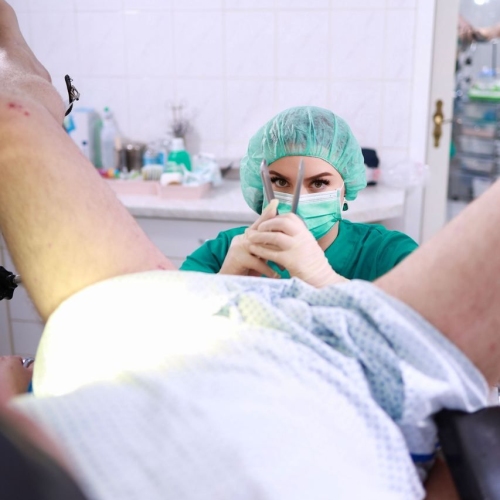 Photo 2 of 4 - Miss Loona