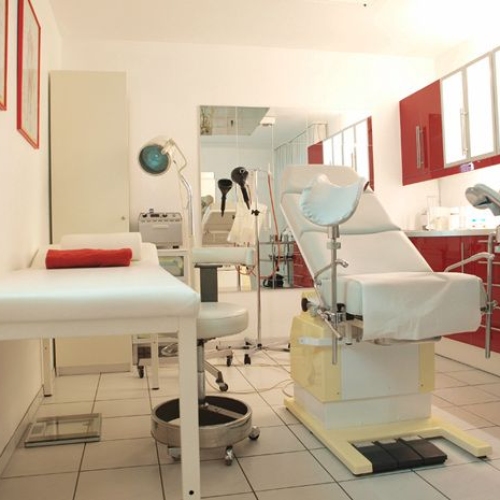 Foto 2 von 18 - Klinik